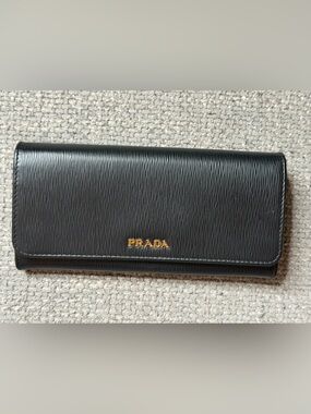 Prada Saffiano Leather Wallet on Chain Black Red Detachable Card Holder
